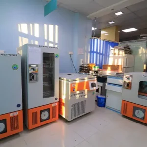 المختبر وبنك الدم